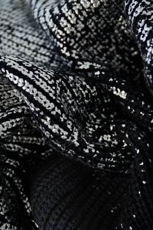 glitz and glow sweater h5 Picture6
